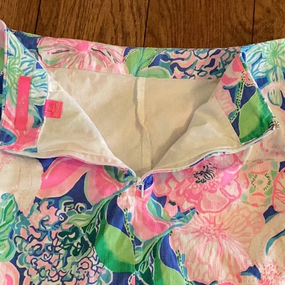 Lilly Pulitzer tawney skort, “peony for your thoughts” - Picture 14 of 16